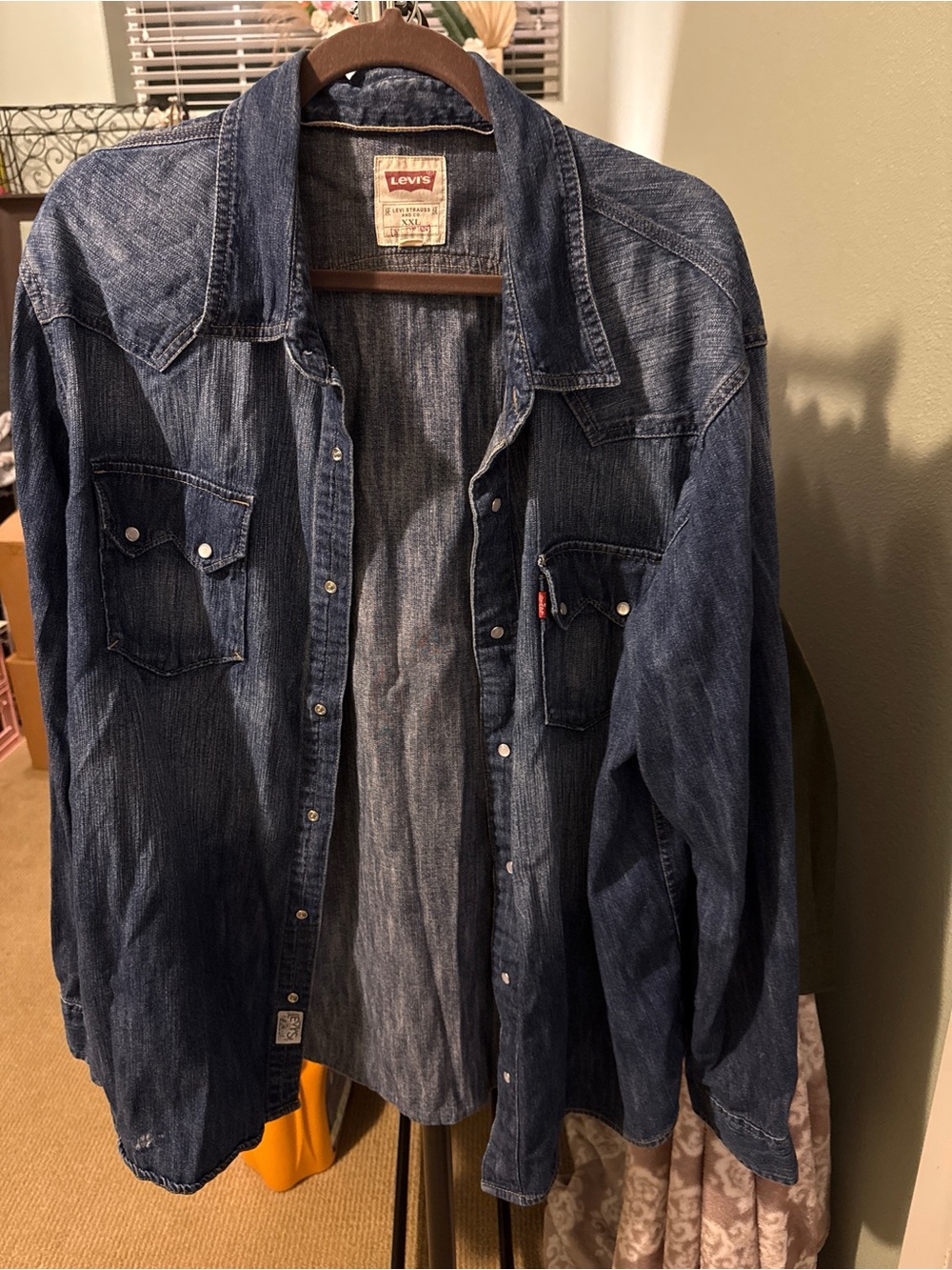 Levi's Men's Dark Blue Denim Button-Down Western Shirt